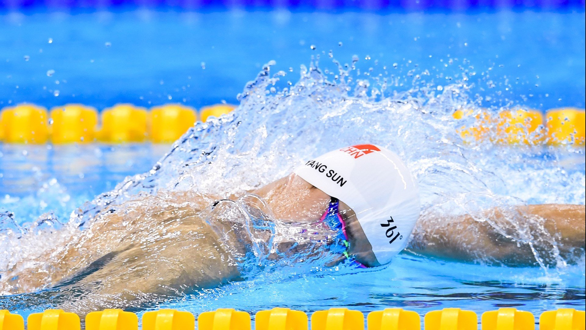 威尔士粉碎皇家社会，拉什福德成为关键先生